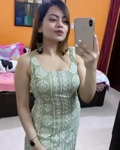 Call Girl Virajpet